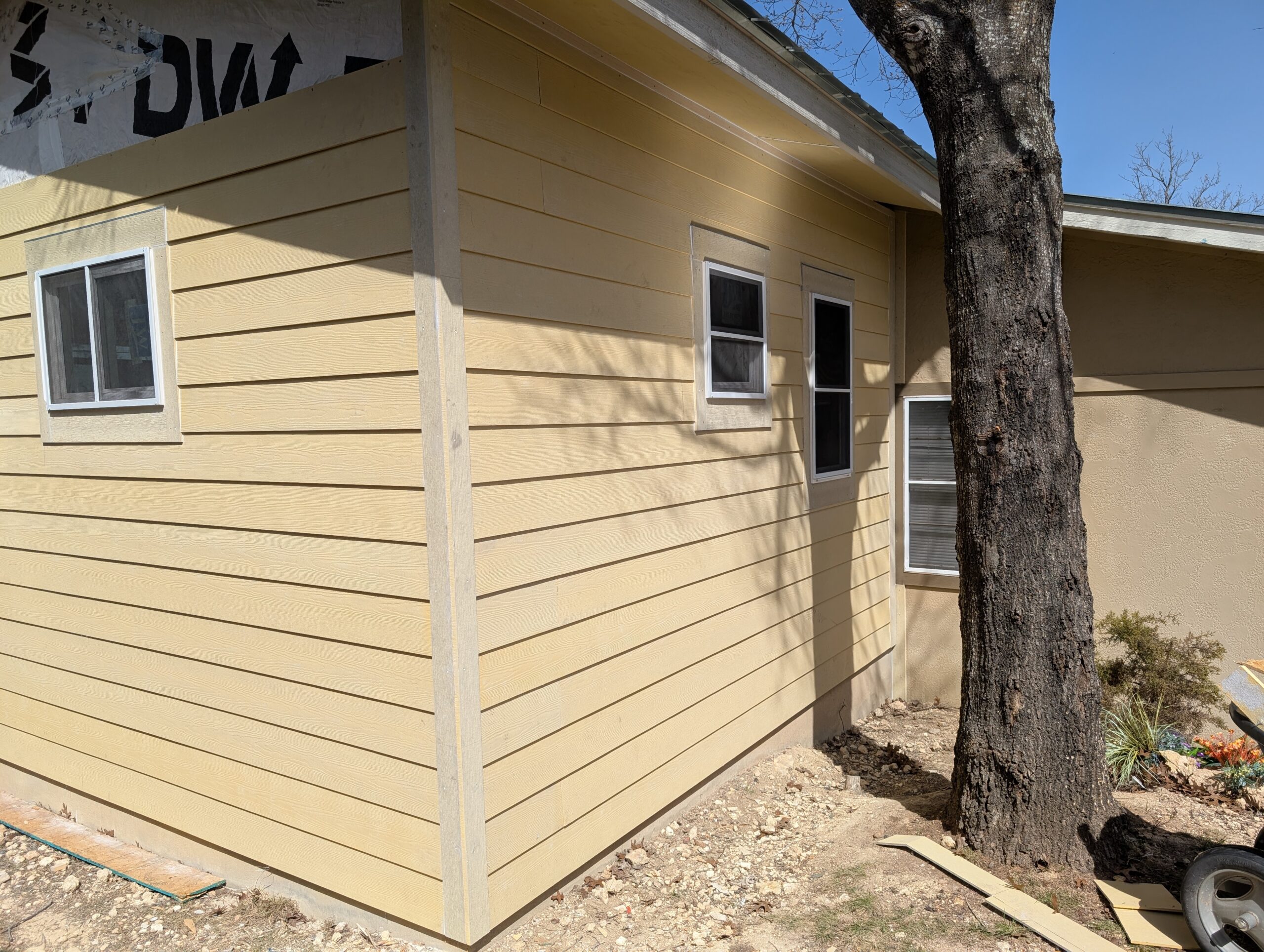 Hardie Plank Install by Bandera Construction Co.