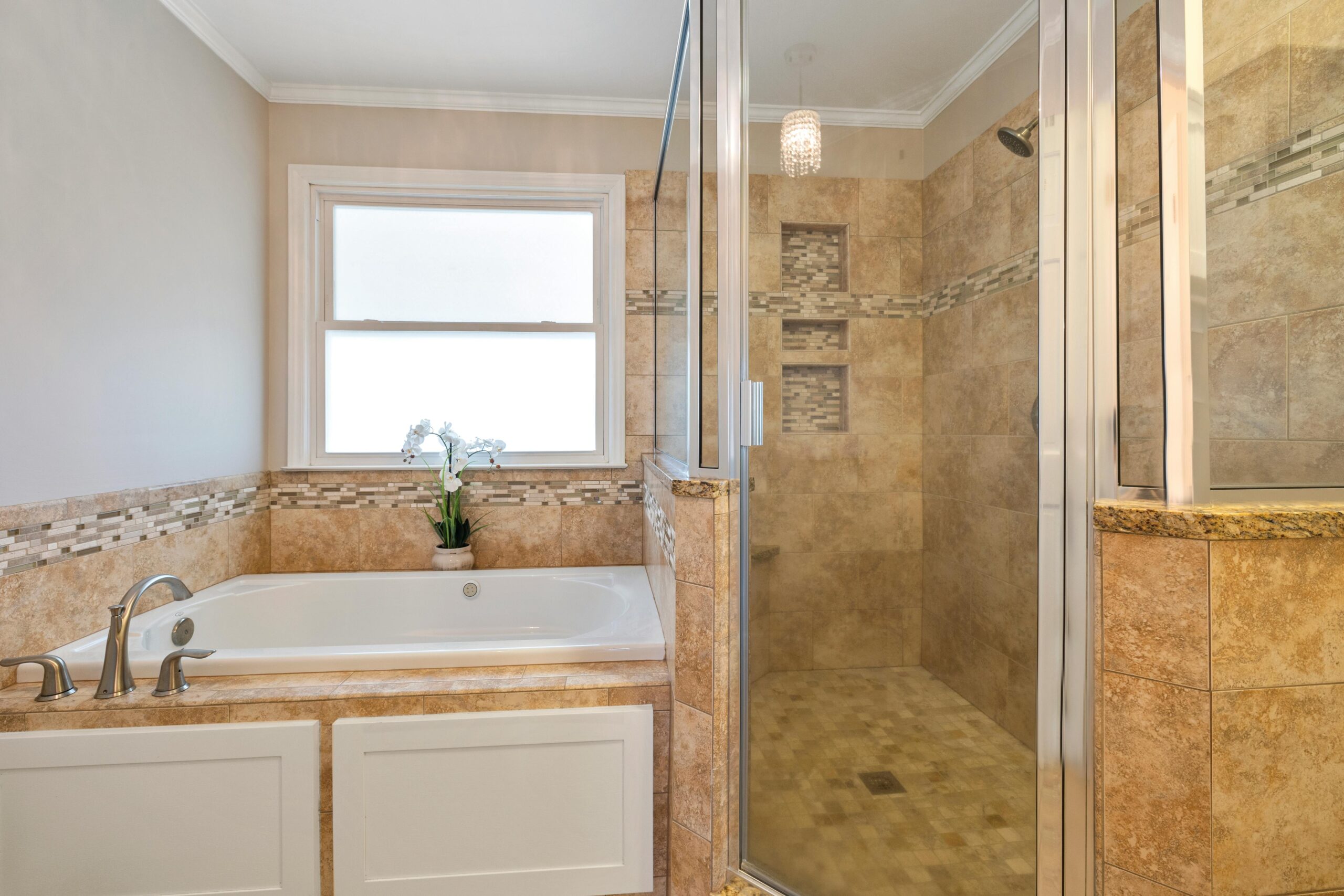 Bathroom Remodel in Center Point, TX – Cost Estimates & More